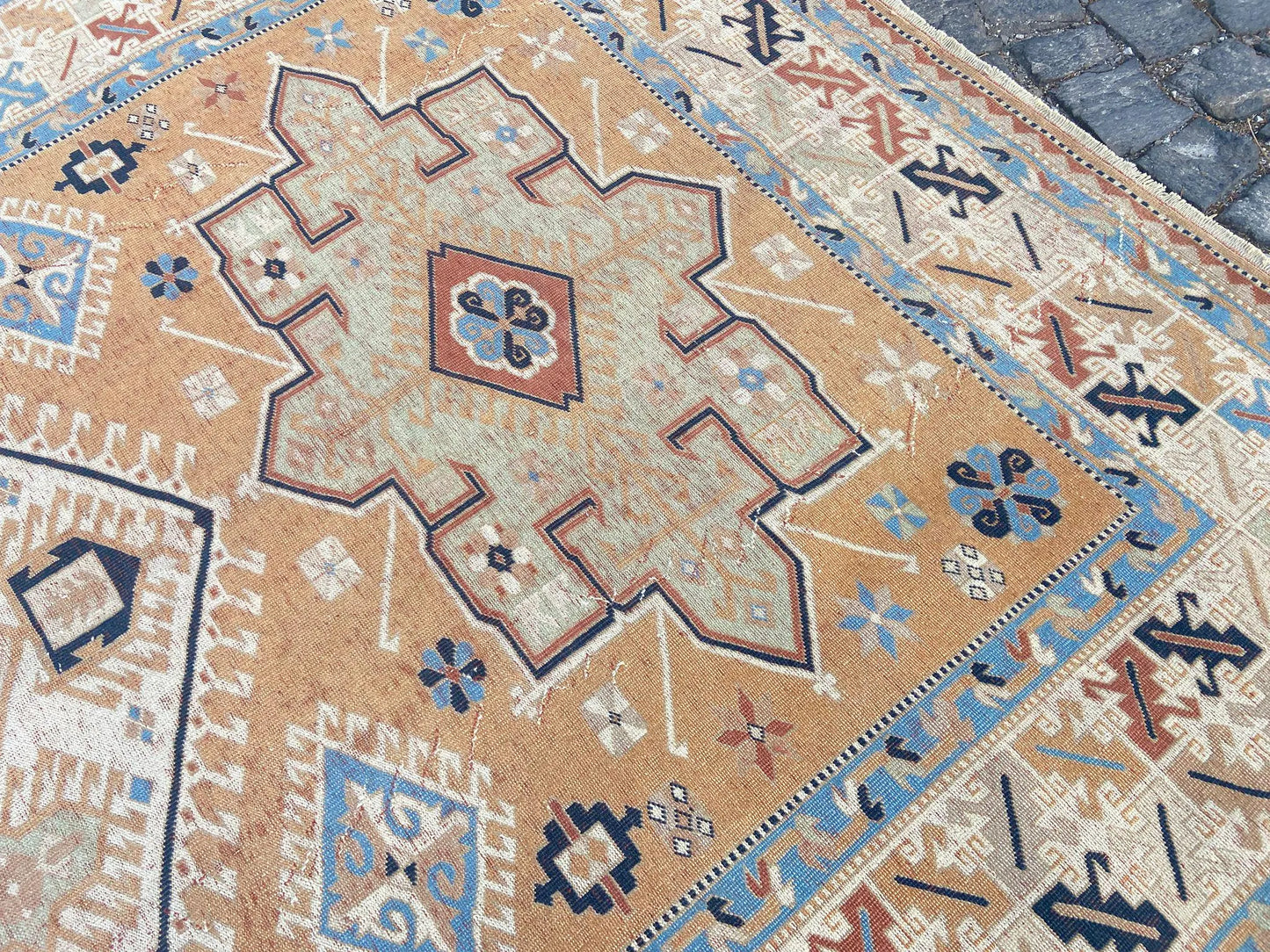Large Vintage Persian Hand-Knotted Wool Area Rug - 6.9 x 9 Ft Antique Turkish Design
