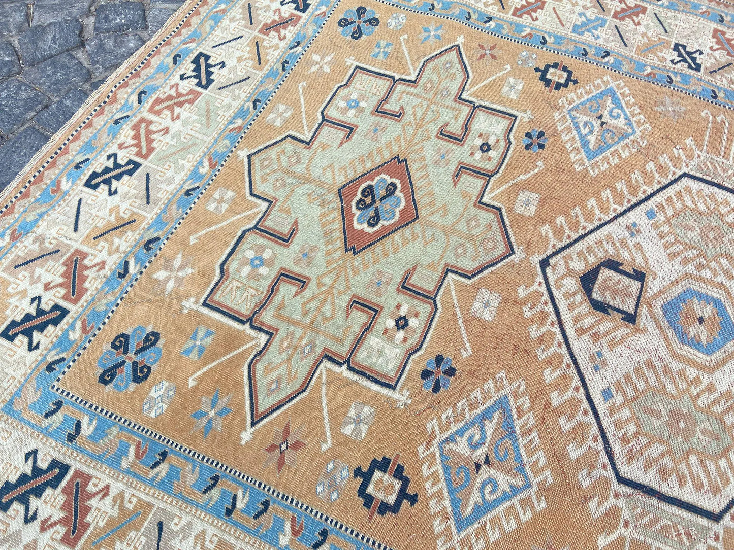 Large Vintage Persian Hand-Knotted Wool Area Rug - 6.9 x 9 Ft Antique Turkish Design